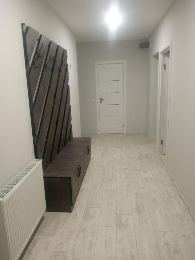Як Вдома ! Apartment อุชโฮรอด ภายนอก รูปภาพ