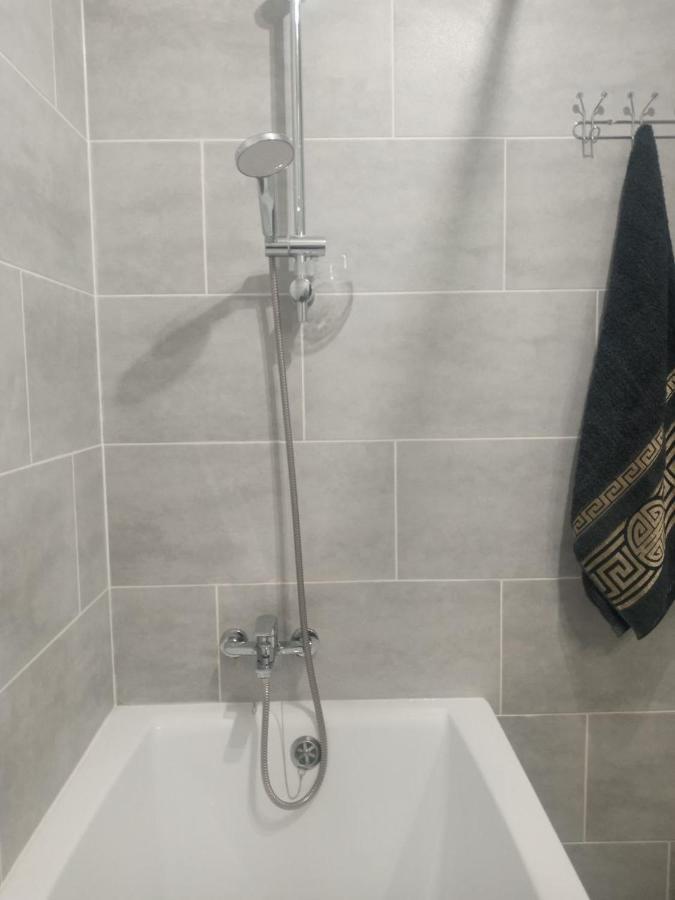Як Вдома ! Apartment อุชโฮรอด ภายนอก รูปภาพ